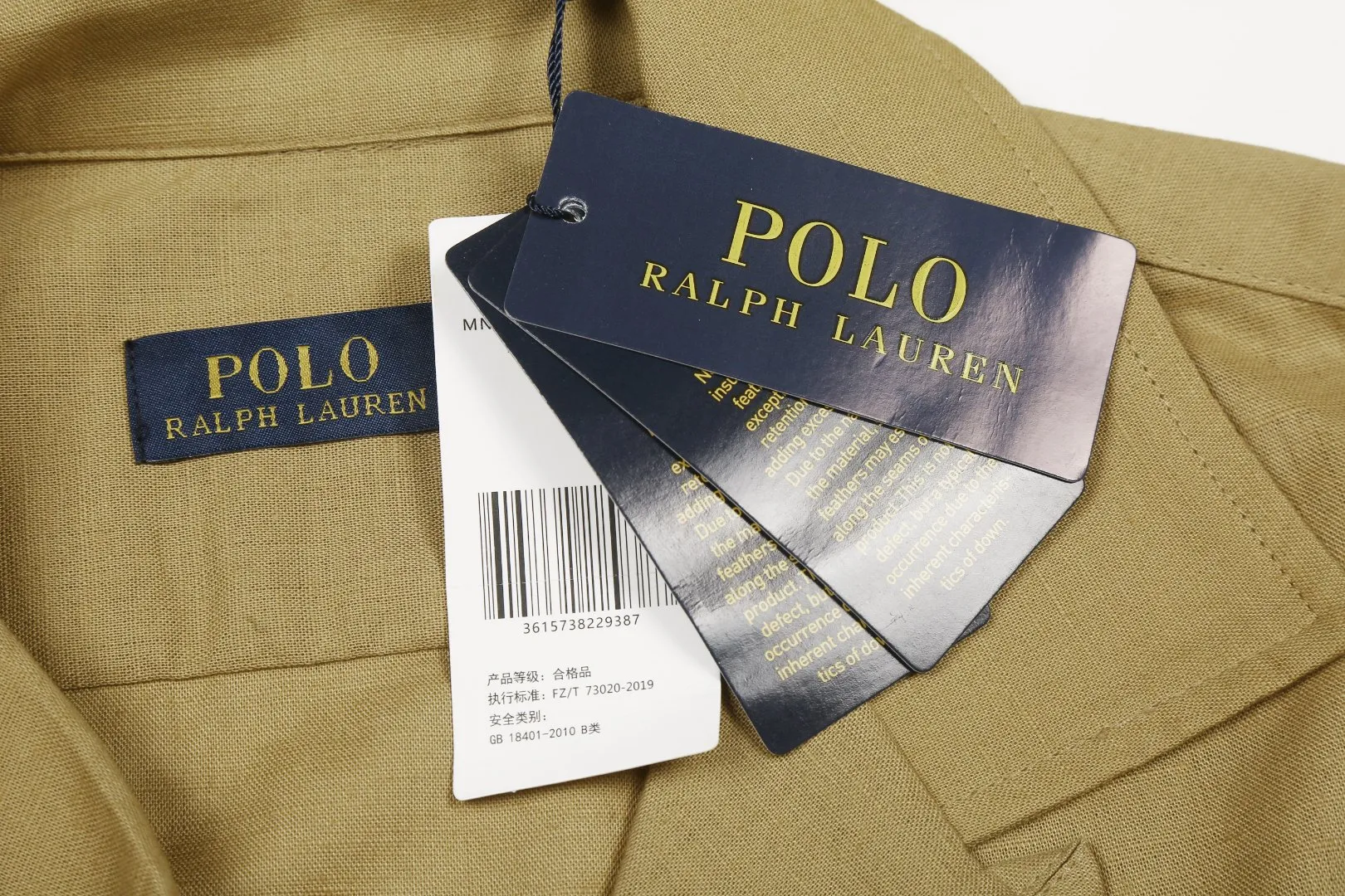 P230 White background picture [High-end quality] Style number: 25055# Color: Navy blue/off-white/ice blue/light pink/chicken yellow/khaki Size: S to XL - Ralph Lauren/Ralph Lauren 25SS Summer popular high-quality old money style Cuban collar pocket style short-sleeved linen couple shirt - originality restoration 95% cotton blended bamboo linen pre-car wash treatment tight and soft texture ✅ - 100% restored workmanship Complete professional shirt with embedded clips in bifurcated sleeves, top button earrings ✅ - Custom dyed original pearlescent white buttons with different sizes ✅ - Special shaped chiffon foil inside the collar door tube, which is not easy to deform and pull ✅ - Ralph Lauren/linen pocket style short-sleeved shirt. It is different from the classic style and has a niche style. It perfectly combines comfort and high-end. An indispensable piece in summer. It is both cool and textured. It is the king of ins style with every snap. It can be used for commuting and vacationing. There’s no pressure to switch between different styles, and the classics never go out of style.
